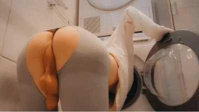 Washing clothes never look so good🍑🍆🛐😛😍💕