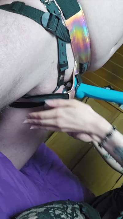 He didn't feel the rubbing. But he definitely felt the slap 🤭