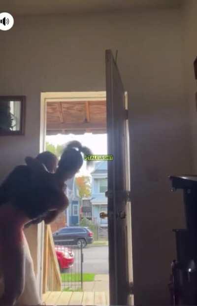 Best Friends Fighting