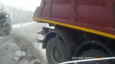 Russia, Dashcam Video Shows No One Died In The Crash