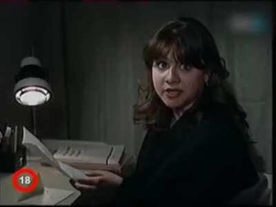 Egy kis móka. Még 2013-ban egy barátommal késztettük ezt a videót. Akkor már jó ideje ment az indokolatlan cenzúra Jimmy Kimmel showjában az volt a minta. Sokan felrakták a saját csatornájukra az Index is felrakta indavideóra aztán végül az MTVA letiltatt