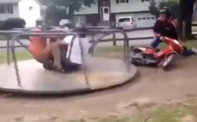 Playing in the roundabout, winning a spinning prize