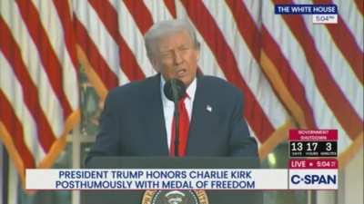 While touting how safe DC is, POTUS hears sirens: 