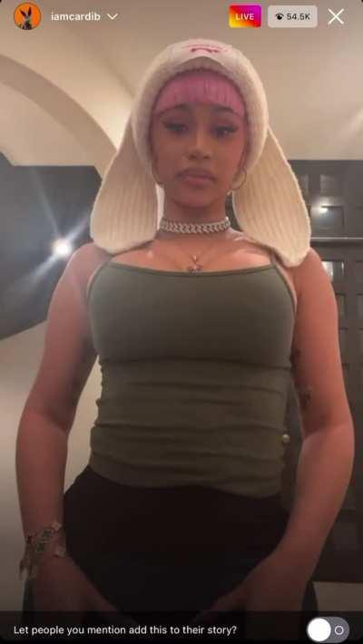 Cardi B Teasing on Live pt. 2