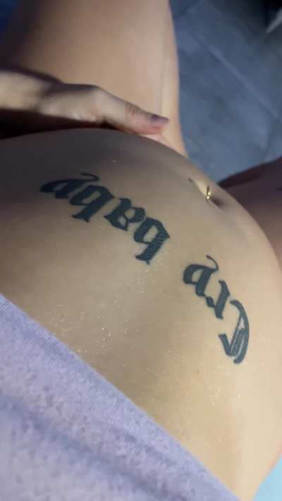 I was jealous 0f my ex's new girlfriend... so I swallowed it and digested it, before expelling what was left of it in a b4th🚽