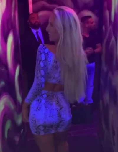 Now that’s how you step into 2021 🎊 Tell em how you feel Sav