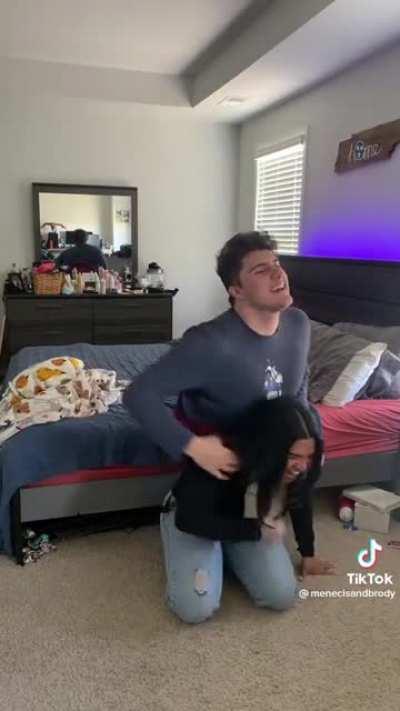 Putting a man with no legs in a backpack 😂