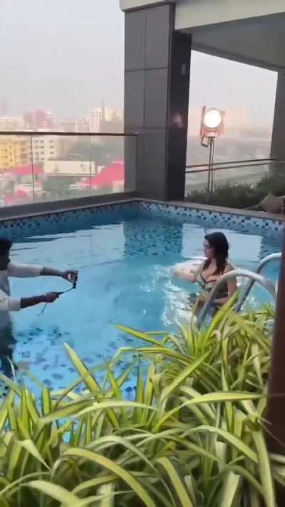 Bong girl Ushasi hot shoot in pool