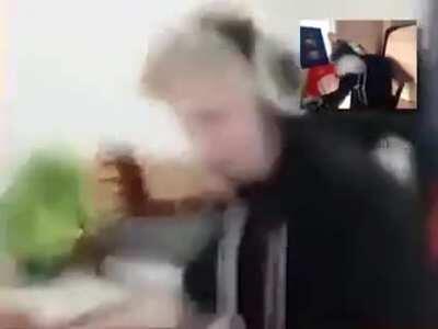 Macky Gee - Make Me Feel This Door In My Face