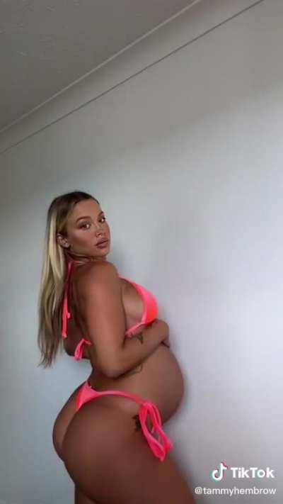 pregnant tammy >>