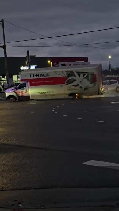 Driver in U-Haul TPD chase charged with kidnapping