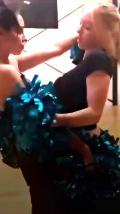 Alexa Demie & Sydney Sweeney