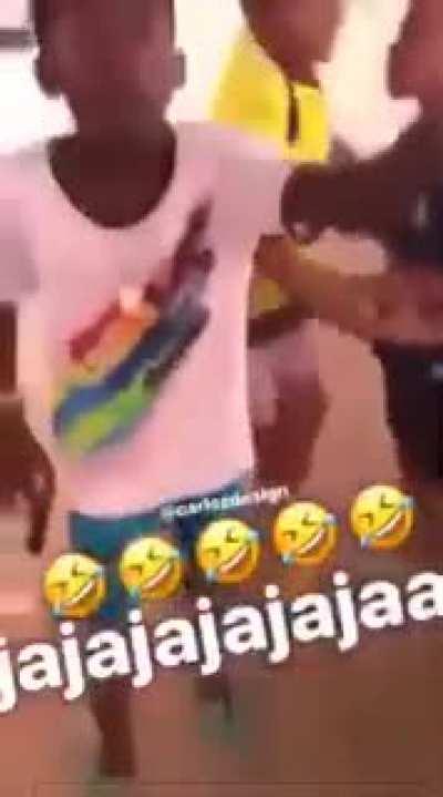 Manejando el fuego desde temprana edad 🔥🔥🔥