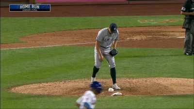 [Highlight] [Highlight] Francisco Lindor puts Citi Field into a frenzy with his third homer of the night as he flexes to the Yankees dugout on the way to first