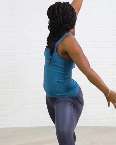 Brittany Anderson (Daily Burn - Yoga For Mobility & Flexibility)