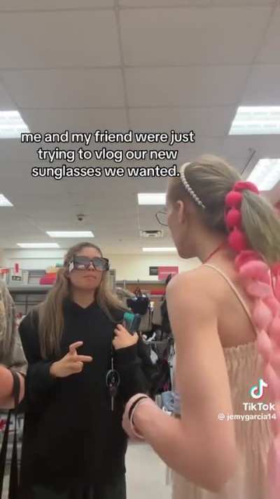 It’s hard being the third wheel