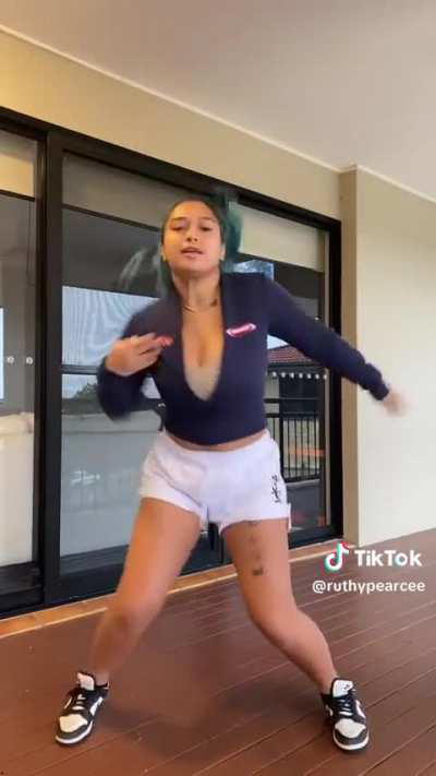 Ruthy dancing 
