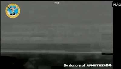 RU POV: 'Vasily Bykov' patrol ship being attacked by a few ukrainian unmanned kamikaze boats. Video shows not only ciws, but bow gun operating.