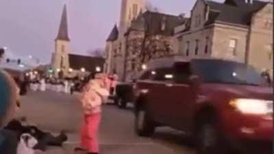 [No Death Shown][Left-wing Terrorism] A man sped through a Christmas parade near Kenosha, WI shortly after the acquittal of Kyle Rittenhouse, killing many. The driver-terrorist's social media is filled with support for BLM, George Floyd, black nationalism