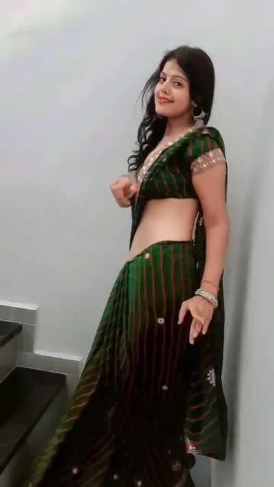 Anyone know her name?? 