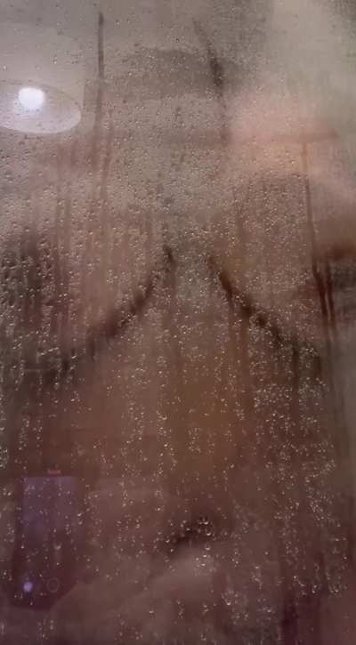 [f] Slippery & wet in the shower.