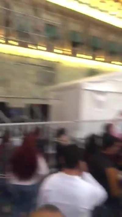 Banda, lo que no sorprende a nadie, LMAO inflando su ego como siempre