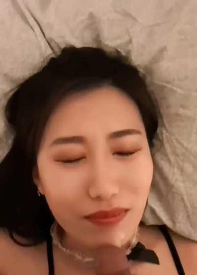 Being a good obedient chinese cumslut