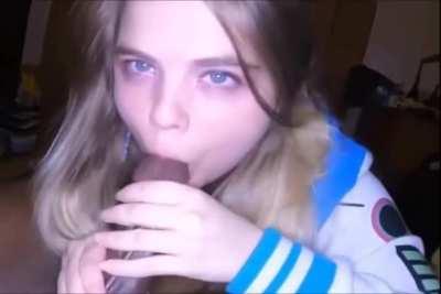 College girl sucks bbc