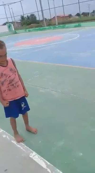 Passando aqui só para mostrar esse lindo AMV Brasileiro.