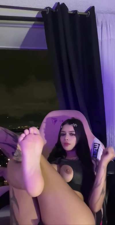 I give the best foot job would you surrender your cock?