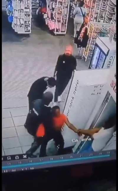 Shoplifter convinces security to let him go