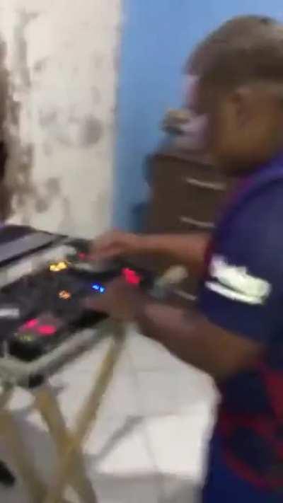 SEXTINHA DE CRIA MUQUINHA!!