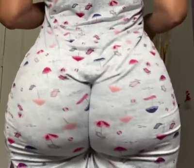 You ever seen jello cake before?