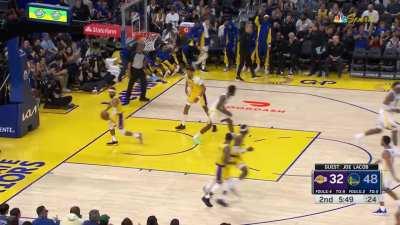 [Highlight] The Chris Paul-Kevon Looney P&R leads to an easy floater over Jaxson Hayes