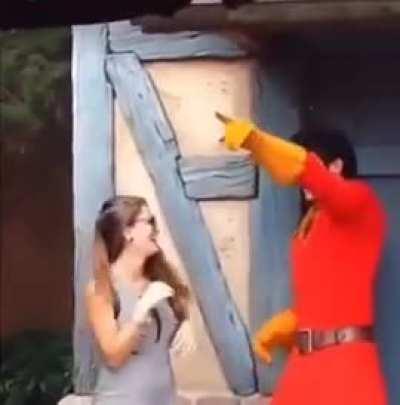 Entitled girl thinks the whole world is hers