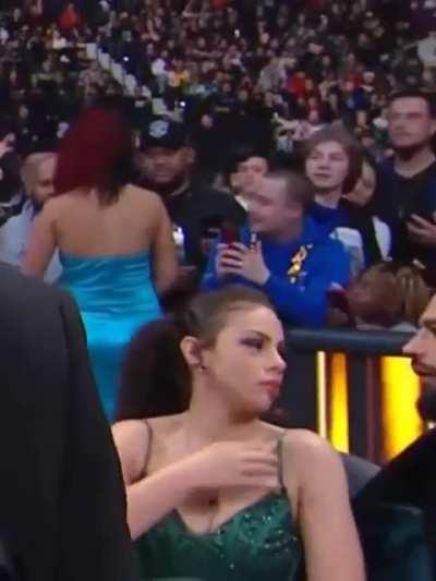 Bayley (featuring Samantha)
