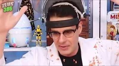 Mike el Curioso 🥵😈