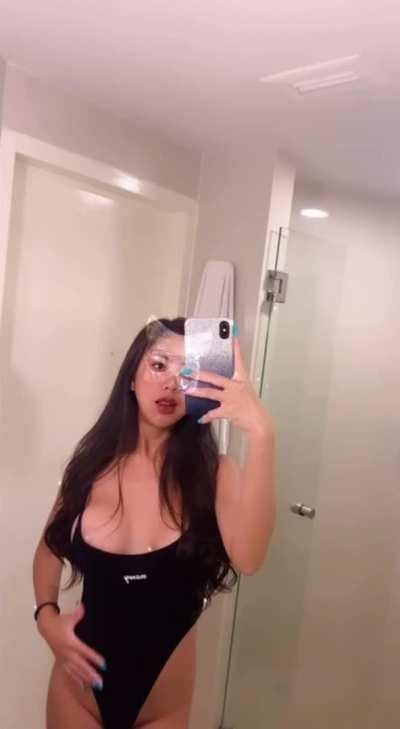 Is this enough to convince you to take me to Pound Town? ;)