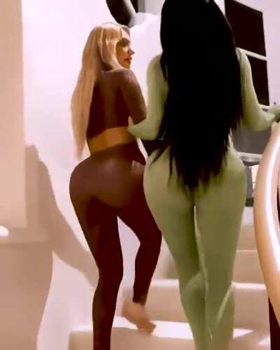 Kylie's deleted instagram post - Enhanced