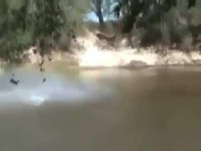 O cara queria uma prancha pra surfar Deus, ó azideia!