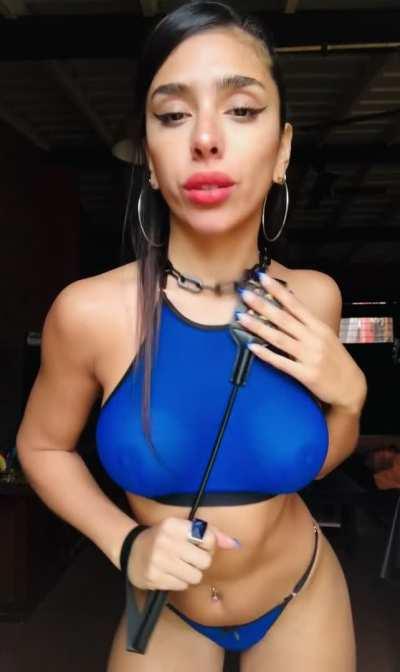 Mommy is ready to play. I want to destroy you [f]