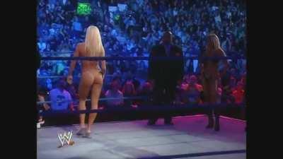 Trish Stratus & Torrie Wilson: Interpromotional Bikini Challenge