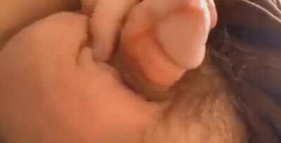 some precum play 💞