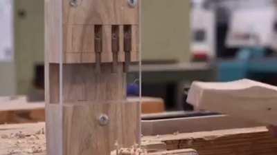 A demonstration of how an Ancient Egyptian lock would work