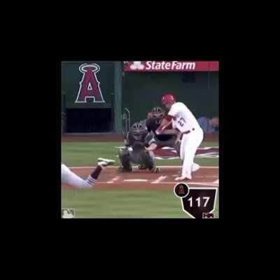 I had free time so here's Mike Trout hitting 300 home runs to the Banjo Kazooie theme