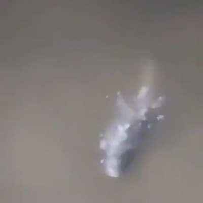 El Uriel nadando 😳😳😳