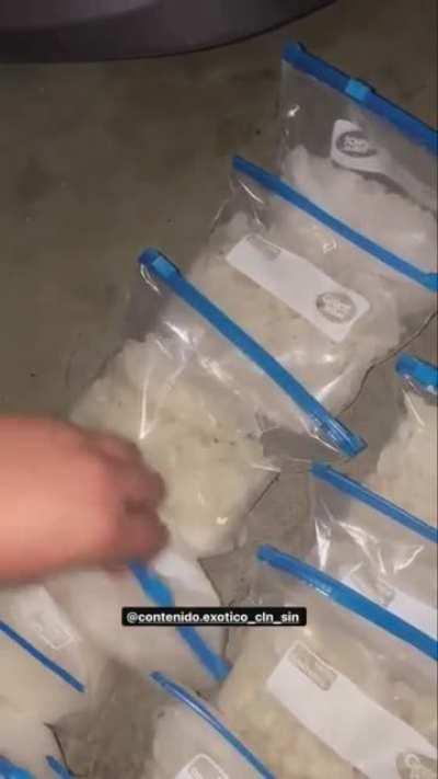 Great Value 🧊🧊🧊