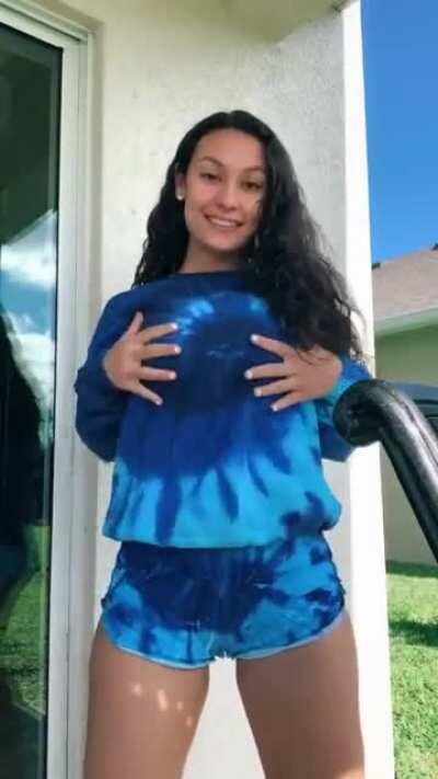 Big Titties, Little Waist