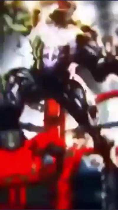 DEEZ NUTS ACROSS YO FACE RAGHHHHH