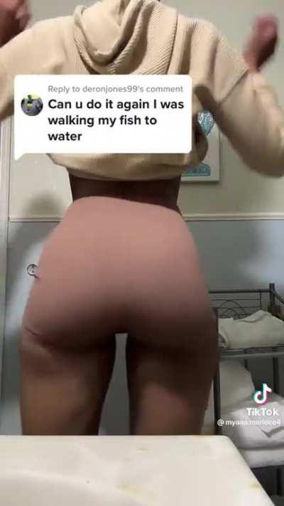 I love slim thick chick 🤤